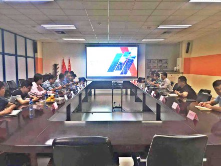 中科院海岸带研究所向导专家一行到122cc太阳集成游戏软件考察